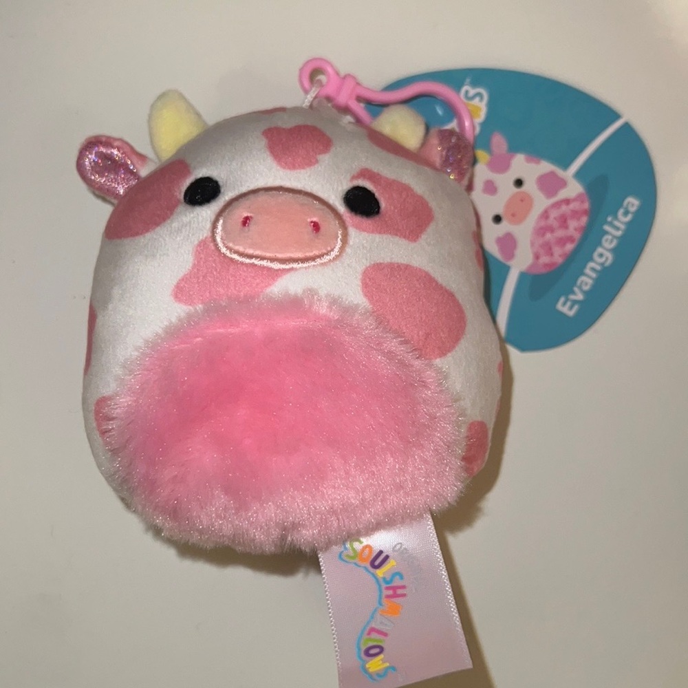 New Evangelica the Pink Cow Keychain Valentine's Day 2023 Squishmallow Clip